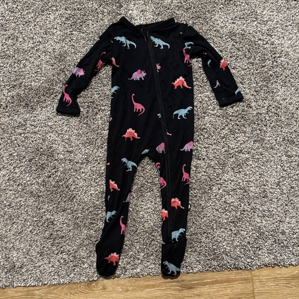 Kyte BABY Dinosaur Print Footie Pajama - Black and Multicolor